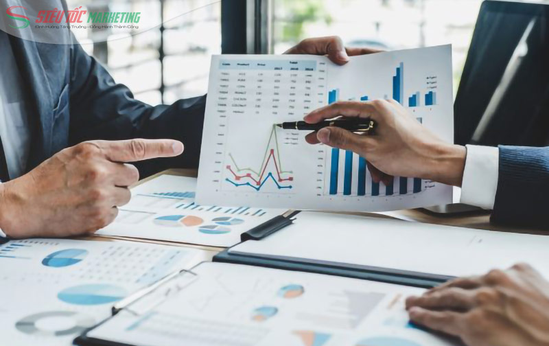 Phân tích môi trường và nguồn lực nội bộ