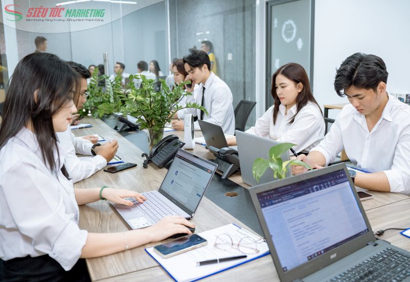 Ưu tiên công ty marketing có phong cách làm việc hợp gu