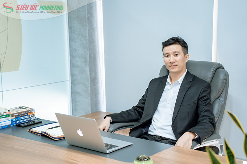 CEO Võ Tuấn Hải CEO Võ Tuấn Hải