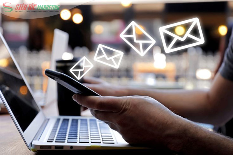 Email Marketing tiếp cận khách hàng Email Marketing tiếp cận khách hàng