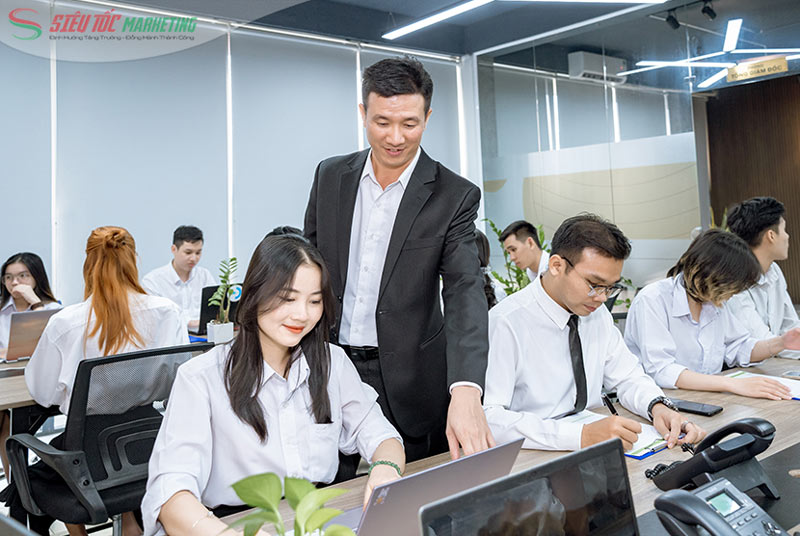 CEO Võ Tuấn Hải đồng hành trực tiếp dịch vụ outsource marketing