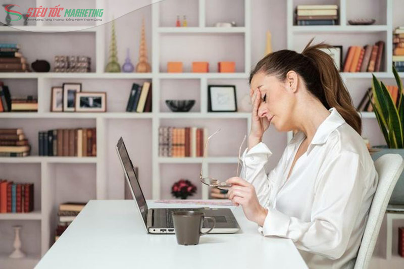 Marketing Executive thường phải đối mặt với thách thức nào?