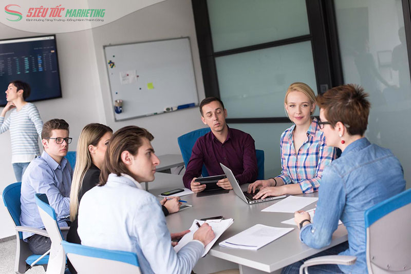 PR nội bộ (Internal Public Relations) 