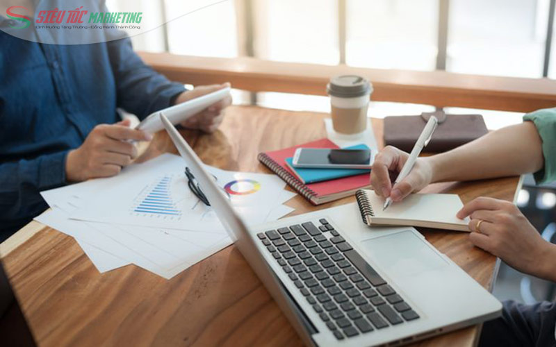 Nghiên cứu định lượng (Quantitative Research) Nghiên cứu định lượng (Quantitative Research)